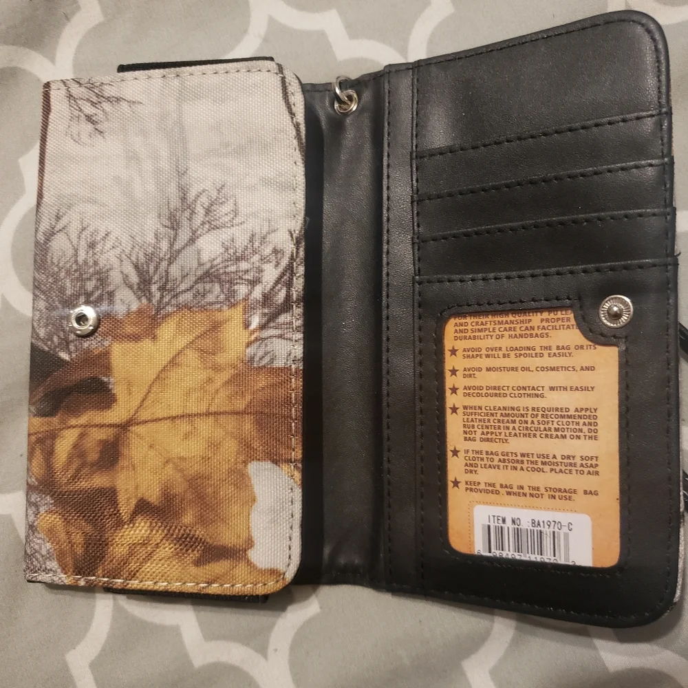 Cell phone case